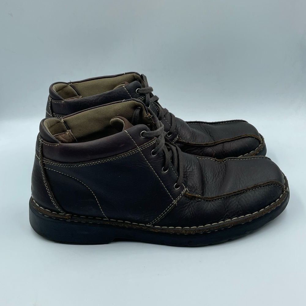 Clarks Leather Chukka Boots Men’s‎ Sz 12